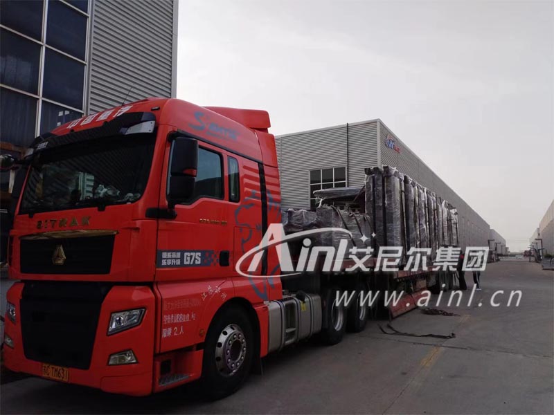 <b>艾尼尔供应青海候车亭成功发货！</b>