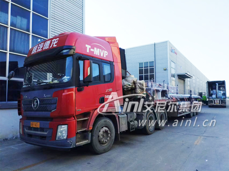 <b>艾尼尔供应岳阳候车亭成功发货！</b>