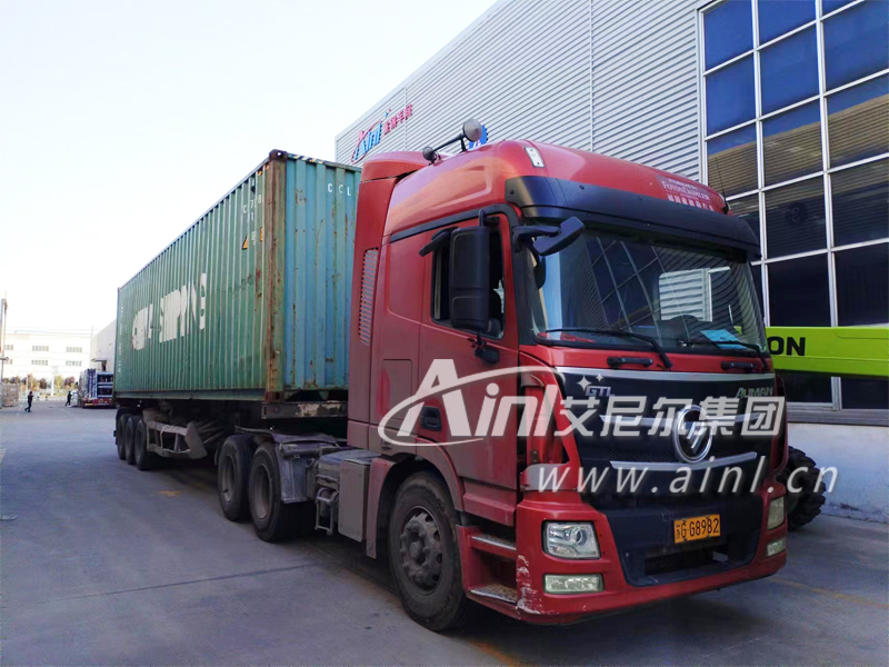 <b>艾尼尔供应柬埔寨候车亭成功发货！</b>