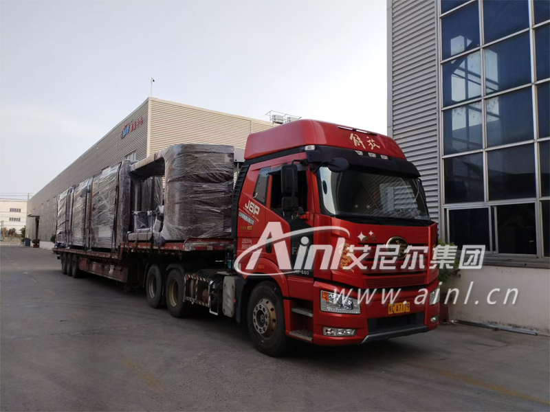 <b>艾尼尔供应池州候车亭成功发货！</b>